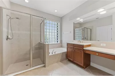 12382 Country Day Cir, Fort Myers, FL 33913 - Photo 24