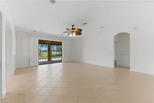 12382 Country Day Cir, Fort Myers, FL 33913 - Photo 10