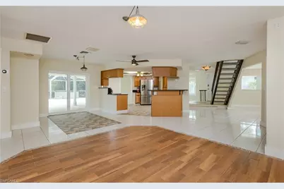 529 Coral Dr, Cape Coral, FL 33904 - Photo 2