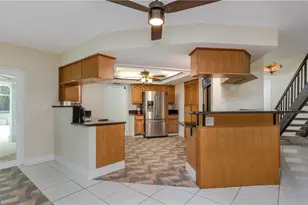 529 Coral Dr, Cape Coral, FL 33904 - Photo 8