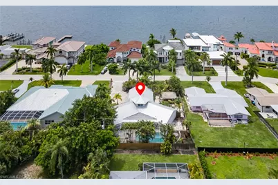529 Coral Dr, Cape Coral, FL 33904 - Photo 20