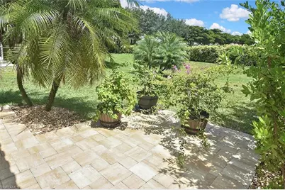 2549 Ashbury Cir, Cape Coral, FL 33991 - Photo 42
