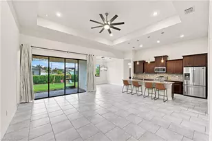 2524 SW 31st Ln, Cape Coral, FL 33914 - Photo 8
