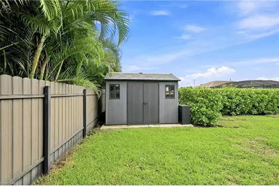 2524 SW 31st Ln, Cape Coral, FL 33914 - Photo 40