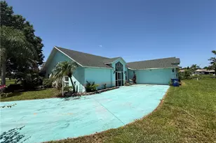 2401 Fisher Ct, Lehigh Acres, FL 33936 - Photo 1