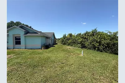 2401 Fisher Ct, Lehigh Acres, FL 33936 - Photo 40