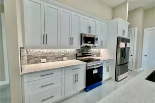 1510 NW 31st Pl, Cape Coral, FL 33993 - Photo 6