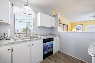 4931 Needle Fish Ln, Saint James City, FL 33956 - Photo 8