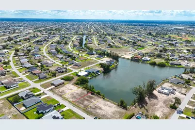1317 NW 20th Ct, Cape Coral, FL 33993 - Photo 2