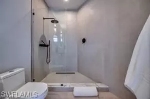 702 SW 52nd St, Cape Coral, FL 33914 - Photo 30