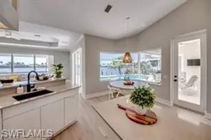 702 SW 52nd St, Cape Coral, FL 33914 - Photo 22