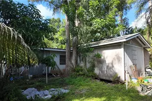 6969 Magnolia Ln, Fort Myers, FL 33966 - Photo 18