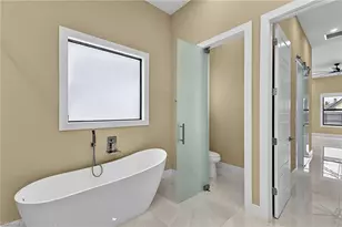 455 SE 17th Ave, Cape Coral, FL 33990 - Photo 26