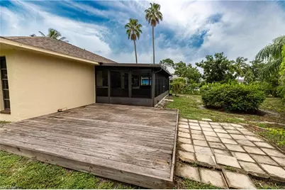 25572 Fenner Cir, Bonita Springs, FL 34135 - Photo 18