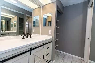 25572 Fenner Cir, Bonita Springs, FL 34135 - Photo 8