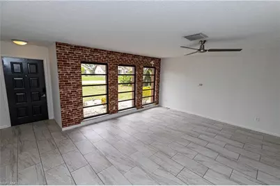 25572 Fenner Cir, Bonita Springs, FL 34135 - Photo 4