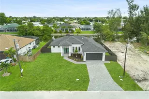 1837 NE 2nd St, Cape Coral, FL 33909 - Photo 32