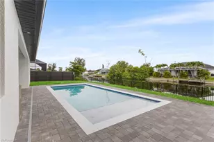 1837 NE 2nd St, Cape Coral, FL 33909 - Photo 30