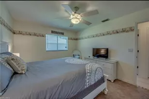 318 SW 28th St, Cape Coral, FL 33914 - Photo 18