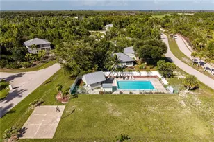 4406 Lake Heather Cir, Saint James City, FL 33956 - Photo 4