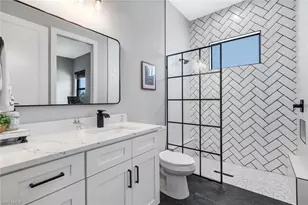 2224 SW 31st Ln, Cape Coral, FL 33914 - Photo 28