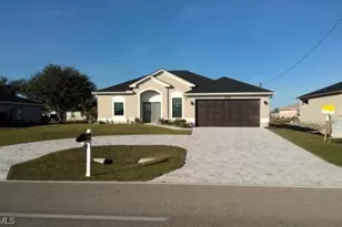 2208 Nelson Rd N, Cape Coral, FL 33993 - Photo 2