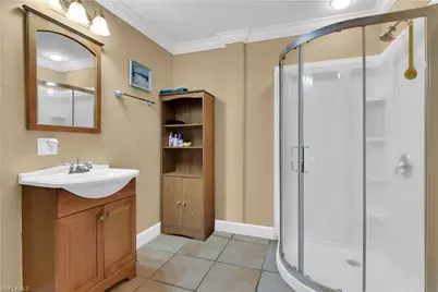 2704 SW 2nd Pl, Cape Coral, FL 33914 - Photo 22