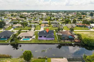 2704 SW 2nd Pl, Cape Coral, FL 33914 - Photo 6