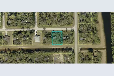 1244 Ravenswood St E, Lehigh Acres, FL 33974 - Photo 4