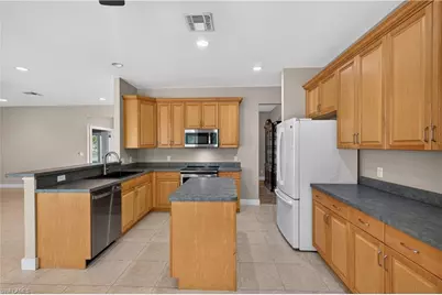 12281 McGregor Palms Dr, Fort Myers, FL 33908 - Photo 14