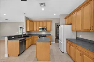 12281 McGregor Palms Dr, Fort Myers, FL 33908 - Photo 14
