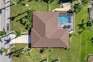 1704 Palaco Grande Pkwy, Cape Coral, FL 33904 - Photo 2