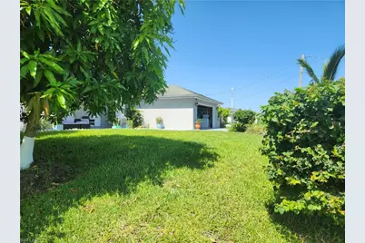 3201 6th St W, Lehigh Acres, FL 33971 - Photo 22