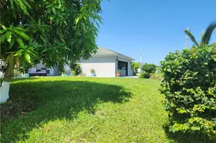 3201 6th St W, Lehigh Acres, FL 33971 - Photo 22