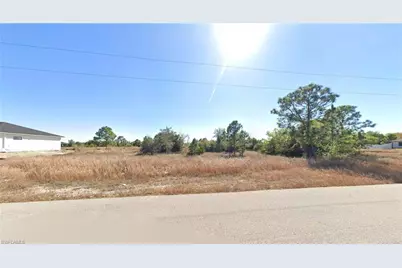 1124 Fontana St E, Lehigh Acres, FL 33974 - Photo 2