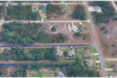 765 Milano Ave S, Lehigh Acres, FL 33974 - Photo 4