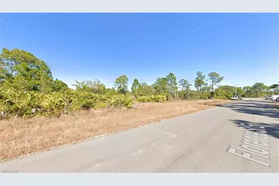 1143 Florence St E, Lehigh Acres, FL 33974 - Photo 2