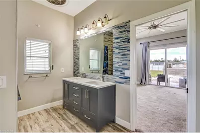 32 Wilmington Pkwy, Cape Coral, FL 33993 - Photo 22