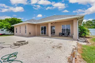 32 Wilmington Pkwy, Cape Coral, FL 33993 - Photo 42