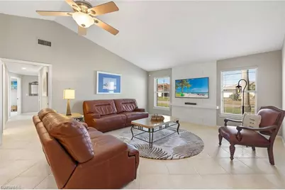 1704 Palaco Grande Pkwy, Cape Coral, FL 33904 - Photo 10