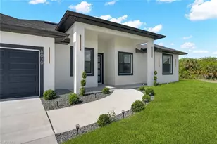 1026 Fayette Ave, Lehigh Acres, FL 33974 - Photo 2