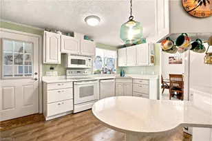 18 Grosbeak Ln, Naples, FL 34114 - Photo 18