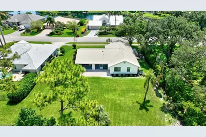 11477 Longshore Way W, Naples, FL 34119 - Photo 26