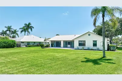 11477 Longshore Way W, Naples, FL 34119 - Photo 22
