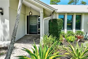 11477 Longshore Way W, Naples, FL 34119 - Photo 4