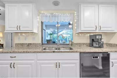 1903 SE 29th Ln, Cape Coral, FL 33904 - Photo 18