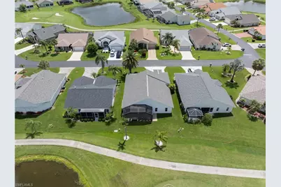 17761 Pineapple Palm Ct, North Fort Myers, FL 33917 - Photo 8