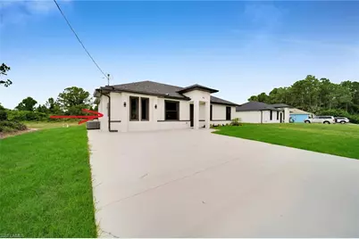 462 Lampion Ave S, Lehigh Acres, FL 33974 - Photo 1