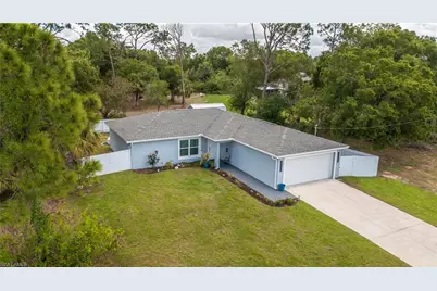 7081 Brazil Cir, Labelle, FL 33935 - Photo 1