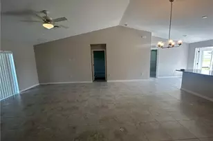 2408 NE 6th Ave, Cape Coral, FL 33909 - Photo 4